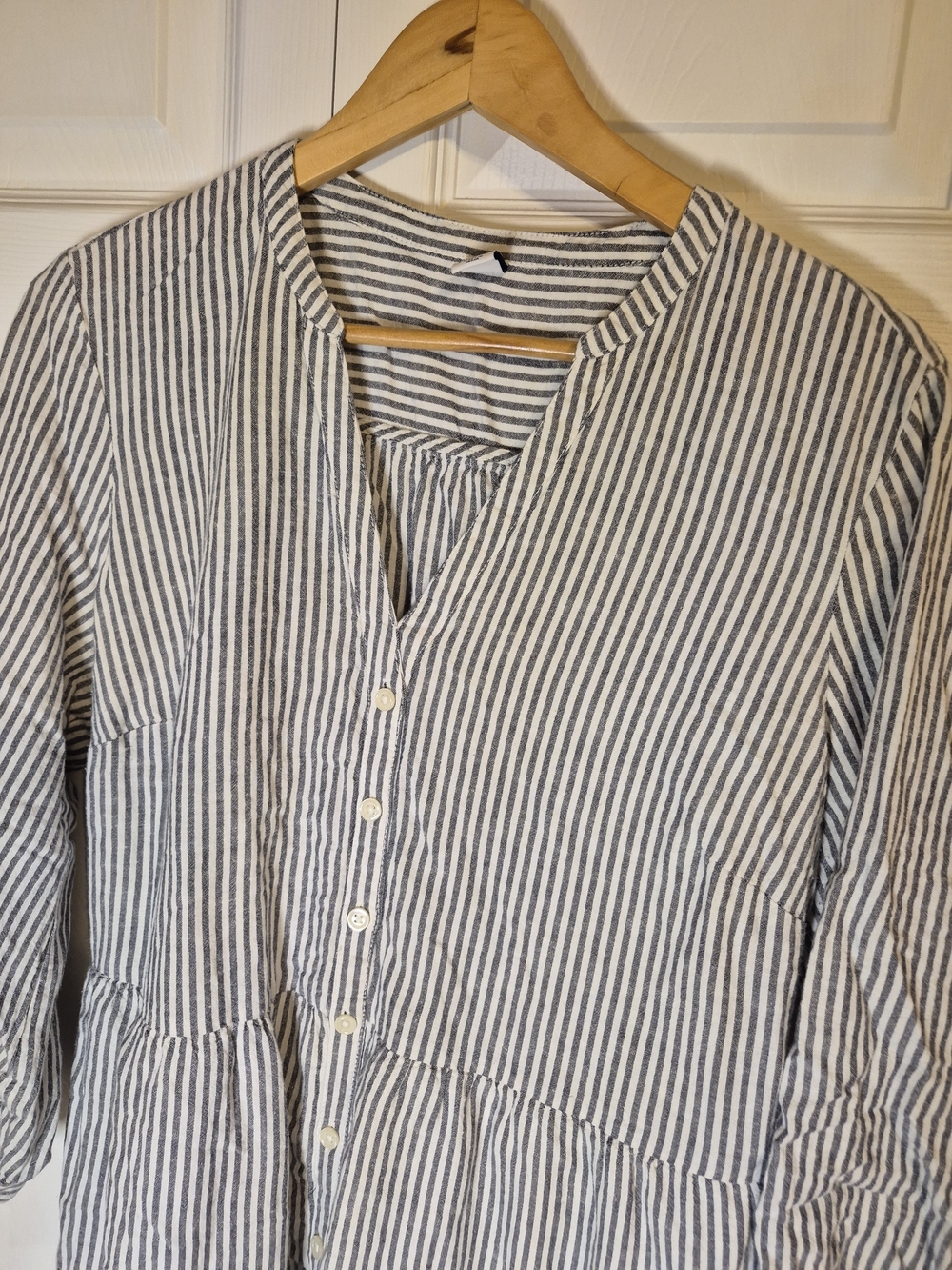 Striped Button-Front Womens MIDI Dress - White and Blue
